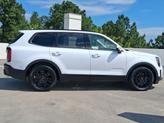 Thumbnail of 2022 Glacial White Pearl Kia Telluride