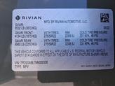 Thumbnail of 2022 Launch Green Rivian R1S