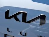 Thumbnail of 2023 Glacial White Pearl Kia Telluride