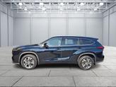 Thumbnail of 2021 Midnight Black Metallic Toyota Highlander