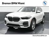 Photo of 2023 Mineral White Metallic BMW X5