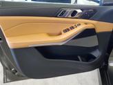 Thumbnail of 2026 Manhattan Green Metallic BMW X7