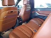Thumbnail of 2026 Carbon Black Metallic BMW X7