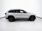 Thumbnail of 2021 Bright White Clearcoat Jeep Grand Cherokee