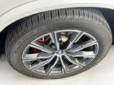 Thumbnail of 2022 Mineral White Metallic BMW X5
