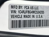 Thumbnail of 2021 Bright White Clearcoat Jeep Grand Cherokee