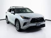 Thumbnail of 2023 Wind Chill Pearl Toyota Highlander Hybrid