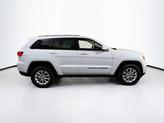Thumbnail of 2022 Bright White Clearcoat Jeep Grand Cherokee
