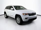 Thumbnail of 2022 Bright White Clearcoat Jeep Grand Cherokee