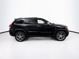 Thumbnail of 2022 Diamond Black Crystal Pearlcoat Jeep Grand Cherokee