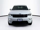 Thumbnail of 2022 Bright White Clearcoat Jeep Grand Cherokee