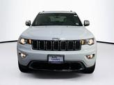 Thumbnail of 2022 Bright White Clearcoat Jeep Grand Cherokee