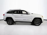Thumbnail of 2022 Bright White Clearcoat Jeep Grand Cherokee