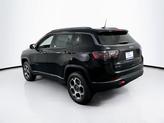 Thumbnail of 2022 Diamond Black Crystal Pearlcoat Jeep Compass