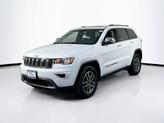 Photo of 2022 Bright White Clearcoat Jeep Grand Cherokee