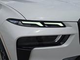 Thumbnail of 2025 Alpine White BMW X7