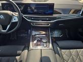 Thumbnail of 2024 Black Sapphire Metallic BMW X7