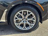 Thumbnail of 2024 Black Sapphire Metallic BMW X7