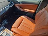 Thumbnail of 2022 Mineral White Metallic BMW X5