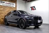 Thumbnail of 2021 Carbon Black Metallic BMW X6