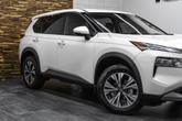 Thumbnail of 2021 Pearl White Tricoat Nissan Rogue