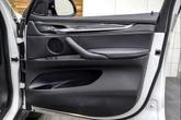 Thumbnail of 2018 Mineral White Metallic BMW X5