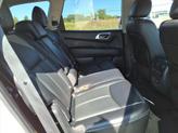 Thumbnail of 2018 White Nissan Pathfinder