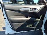 Thumbnail of 2018 White Nissan Pathfinder
