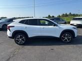 Thumbnail of 2024 Summit White Chevrolet Trax