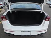 Thumbnail of 2021 Glacial White Pearl Kia K5