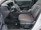 Thumbnail of 2025 Aspen White Tricoat Nissan Kicks