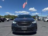 Thumbnail of 2021 Brilliant Black Crystal Pearlcoat Chrysler Pacifica