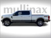 Thumbnail of 2022 Star White Metallic Tri-Coat Ford F-250