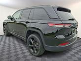 Thumbnail of 2023 Diamond Black Crystal Pearlcoat Jeep Grand Cherokee