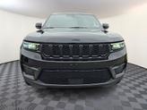 Thumbnail of 2023 Diamond Black Crystal Pearlcoat Jeep Grand Cherokee
