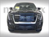 Thumbnail of 2025 Onyx Black GMC Sierra EV