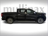 Thumbnail of 2025 Onyx Black GMC Sierra 1500