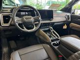 Thumbnail of 2025 Onyx Black GMC Canyon