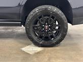 Thumbnail of 2022 Midnight Blue Metallic GMC Yukon
