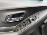 Thumbnail of 2016 Silver Ice Metallic Chevrolet Trax