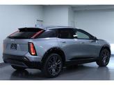 Thumbnail of 2025 Argent Silver Metallic Cadillac OPTIQ