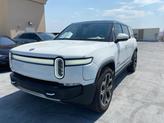 Photo of 2022 Glacier White Rivian R1S
