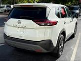 Thumbnail of 2022 Glacier White Nissan Rogue