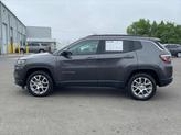 Thumbnail of 2022 Granite Crystal Metallic Clearcoat Jeep Compass