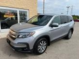 Photo of 2019 Lunar Silver Metallic Honda Pilot