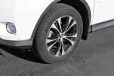 Thumbnail of 2015 Blizzard Pearl Toyota RAV4