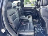 Thumbnail of 2017 Diamond Black Crystal Pearlcoat Jeep Grand Cherokee