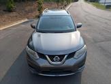 Thumbnail of 2016 Gun Metallic Nissan Rogue