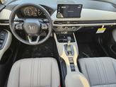 Thumbnail of 2026 Platinum White Pearl Honda HR-V