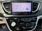 Thumbnail of 2022 Bright White Clearcoat Chrysler Pacifica